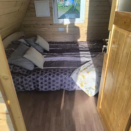 Hiska Nika Campsite *
